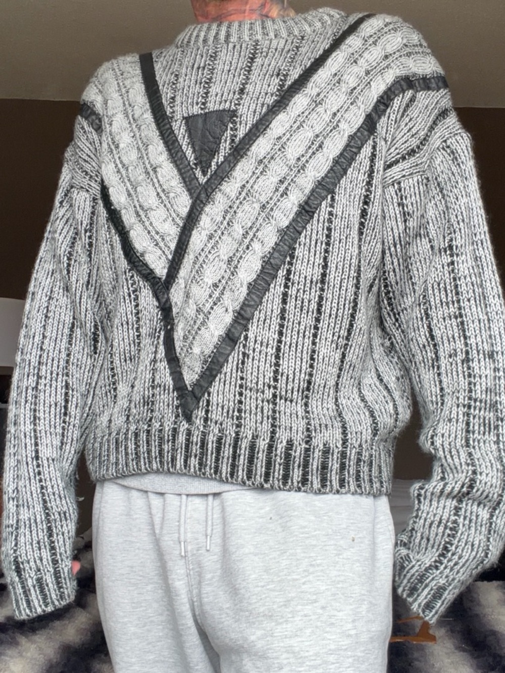 Vintage 1980’s Oversized Knit Crew Neck Sweater Men’s